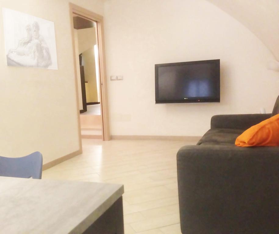 Paladin Home Νάπολη Δωμάτιο φωτογραφία